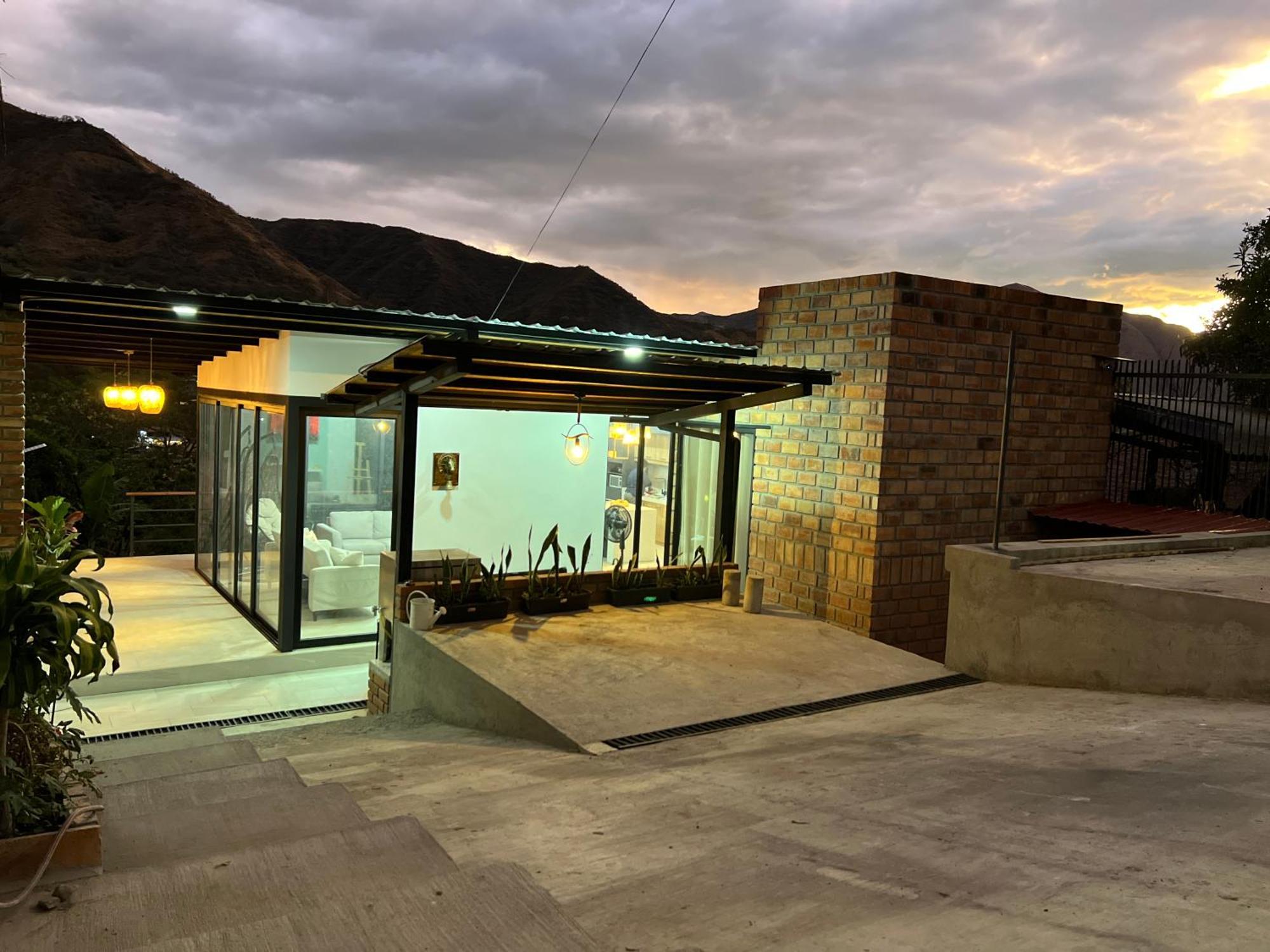 Casa-Refugio Del Sol Villa Вилкабамба Екстериор снимка